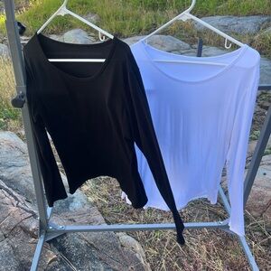 Long Sleeve Rayon Tops (2) Black & White Large